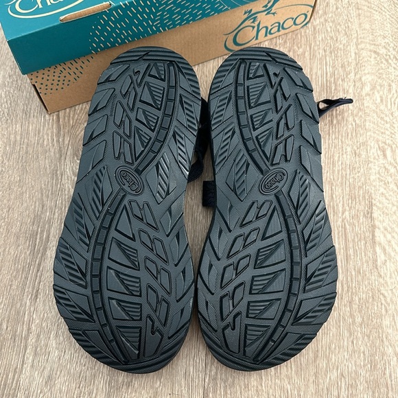 Brand New Men’s Chaco’s NO BOX - Picture 3 of 3